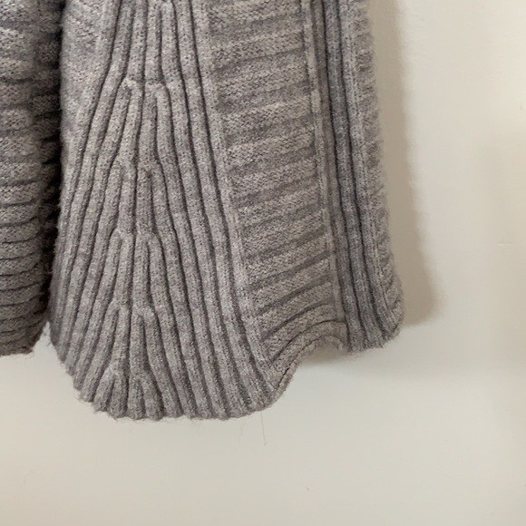 GREY TURTLE NECK WOMEN SWEATER SIZE L - Picture 4 of 10